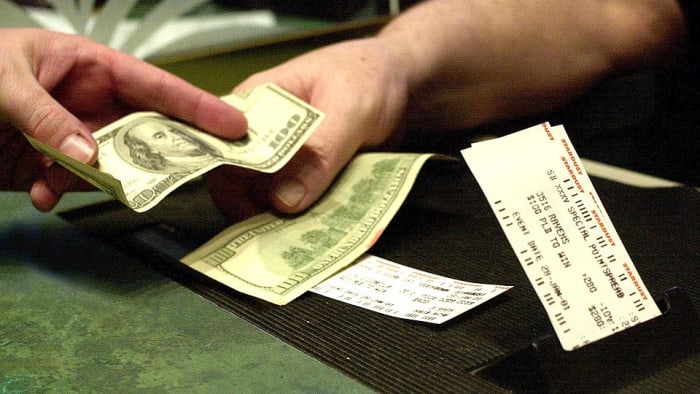 nfl-fan-poll-2014-gambling